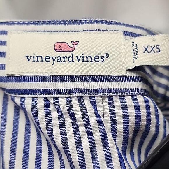 Vineyard Vines Geo Prep Embroidered Open Neck Top in Marlin size XXS - Picture 7 of 7